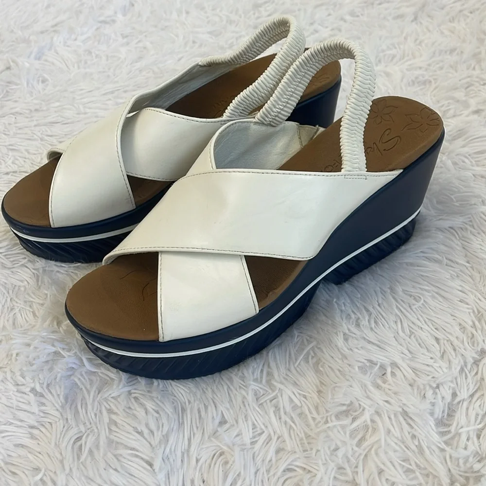 Skechers White and Navy Blue Wedge Sandals with Modern Design WOMENS SIZE 10